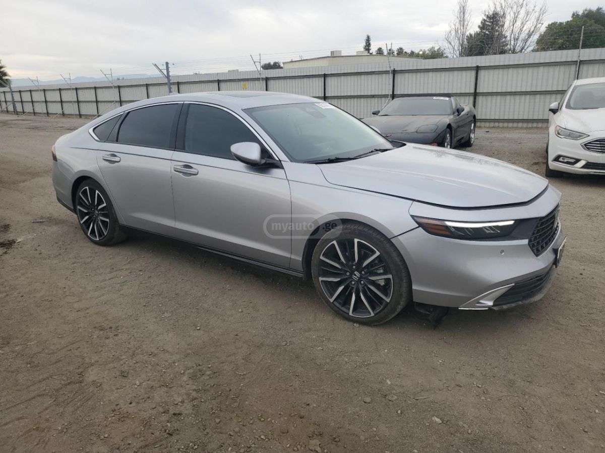 Honda Accord 2024 — photo 2