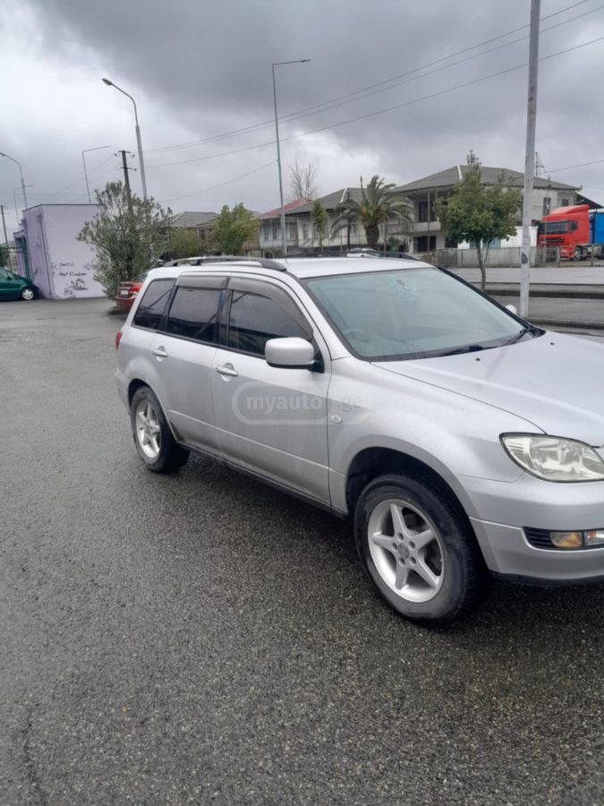 Mitsubishi Airtrek