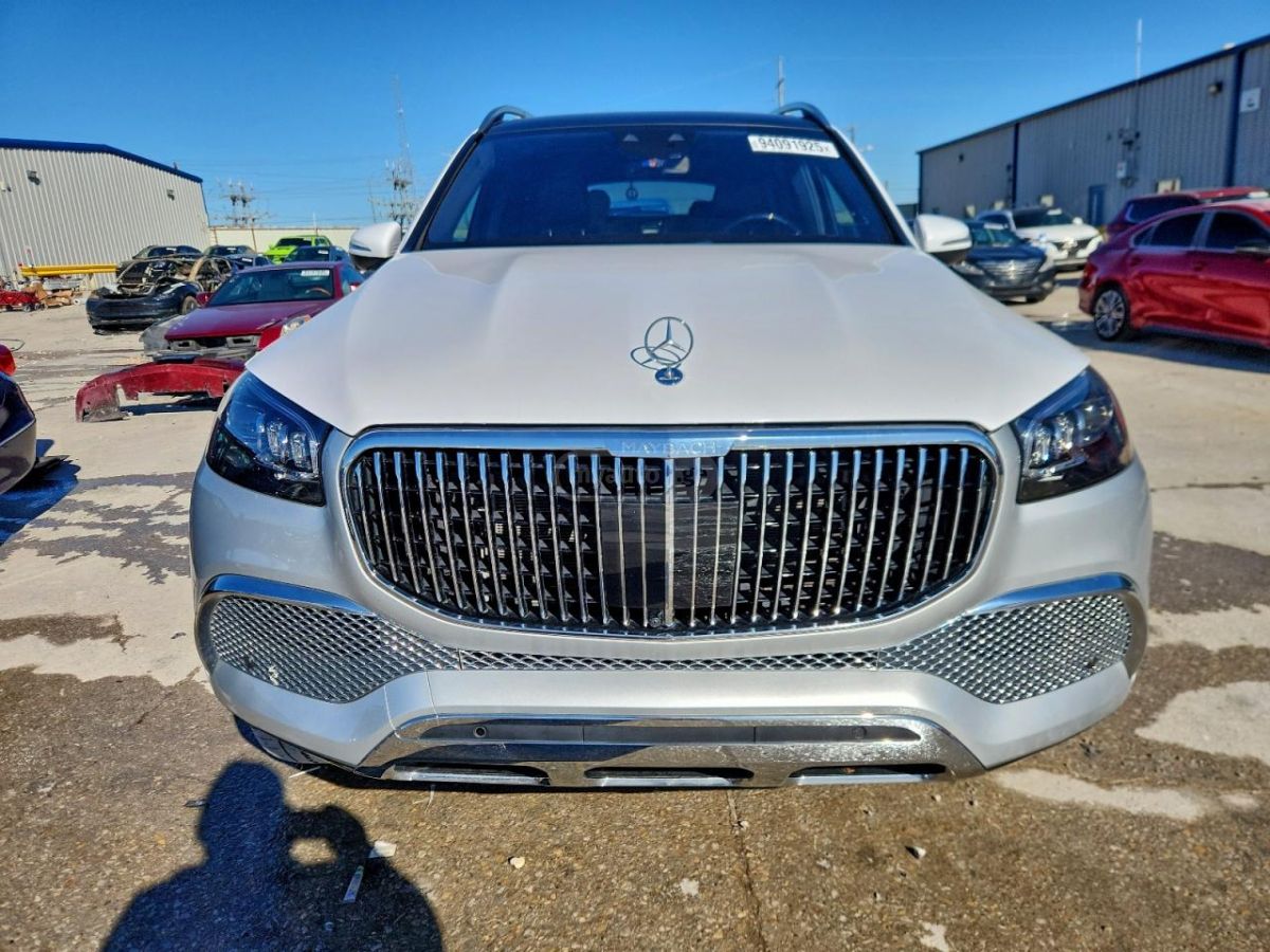 Mercedes-Benz GLS 600
