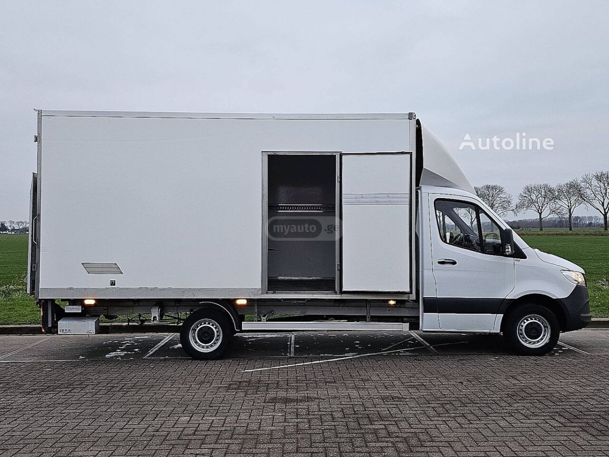 Mercedes-Benz Sprinter 2021 — photo 2