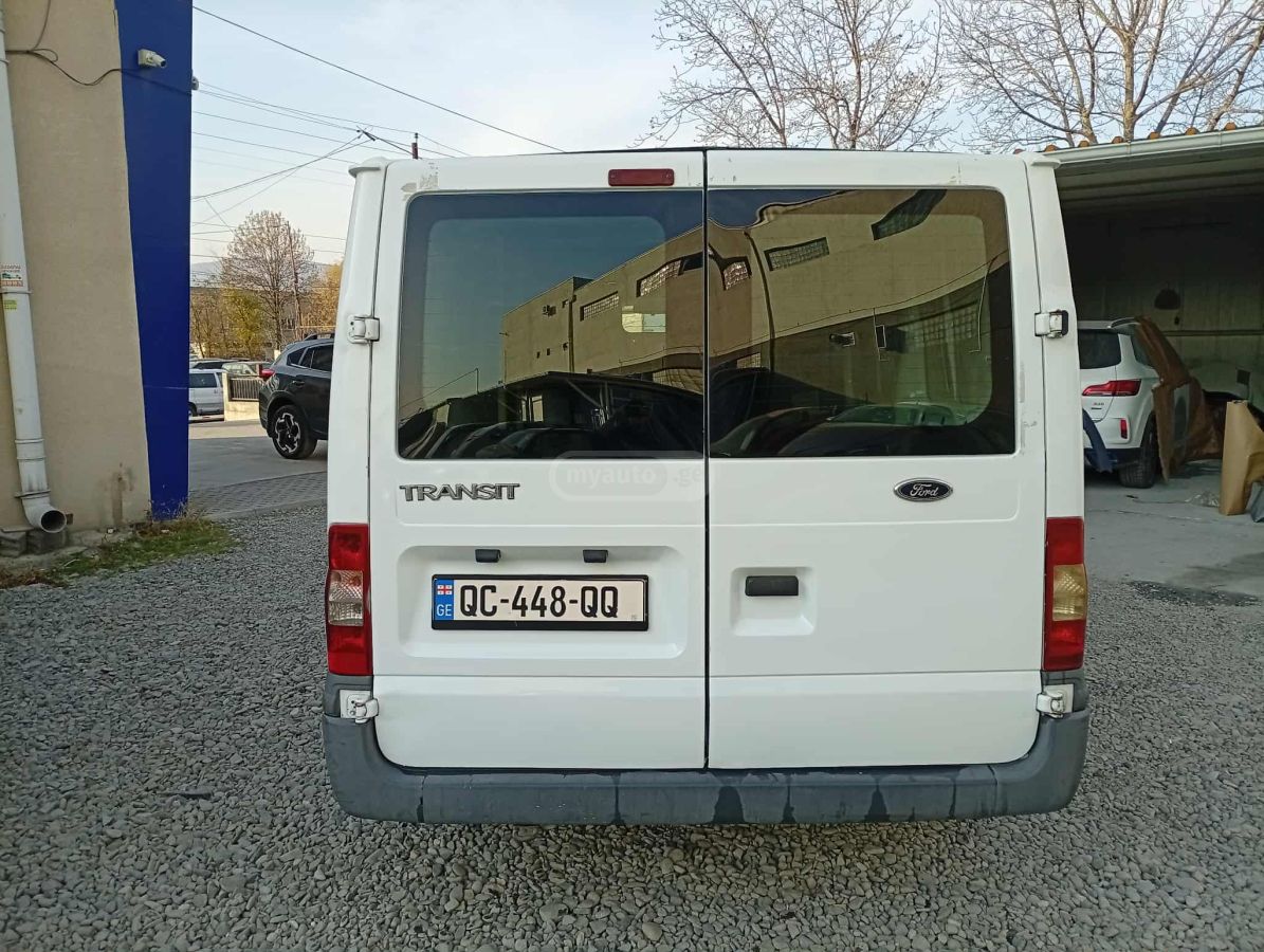 Ford Transit 2009 — photo 2