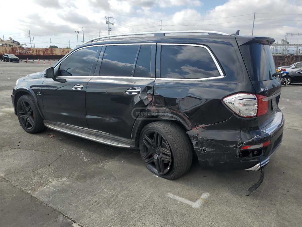 Mercedes-Benz GL 63 AMG 2015 — photo 2