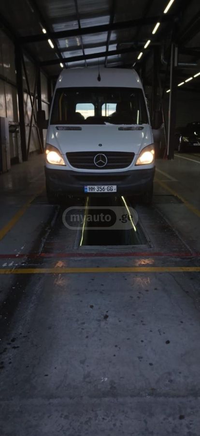 Mercedes-Benz Sprinter
