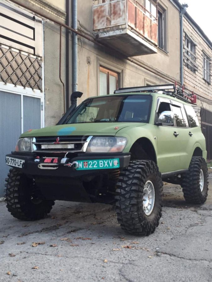 Mitsubishi Pajero
