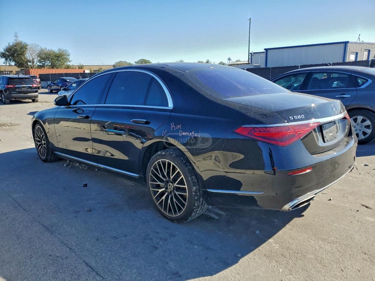 Mercedes-Benz CLS 55 AMG 2022 — photo 2