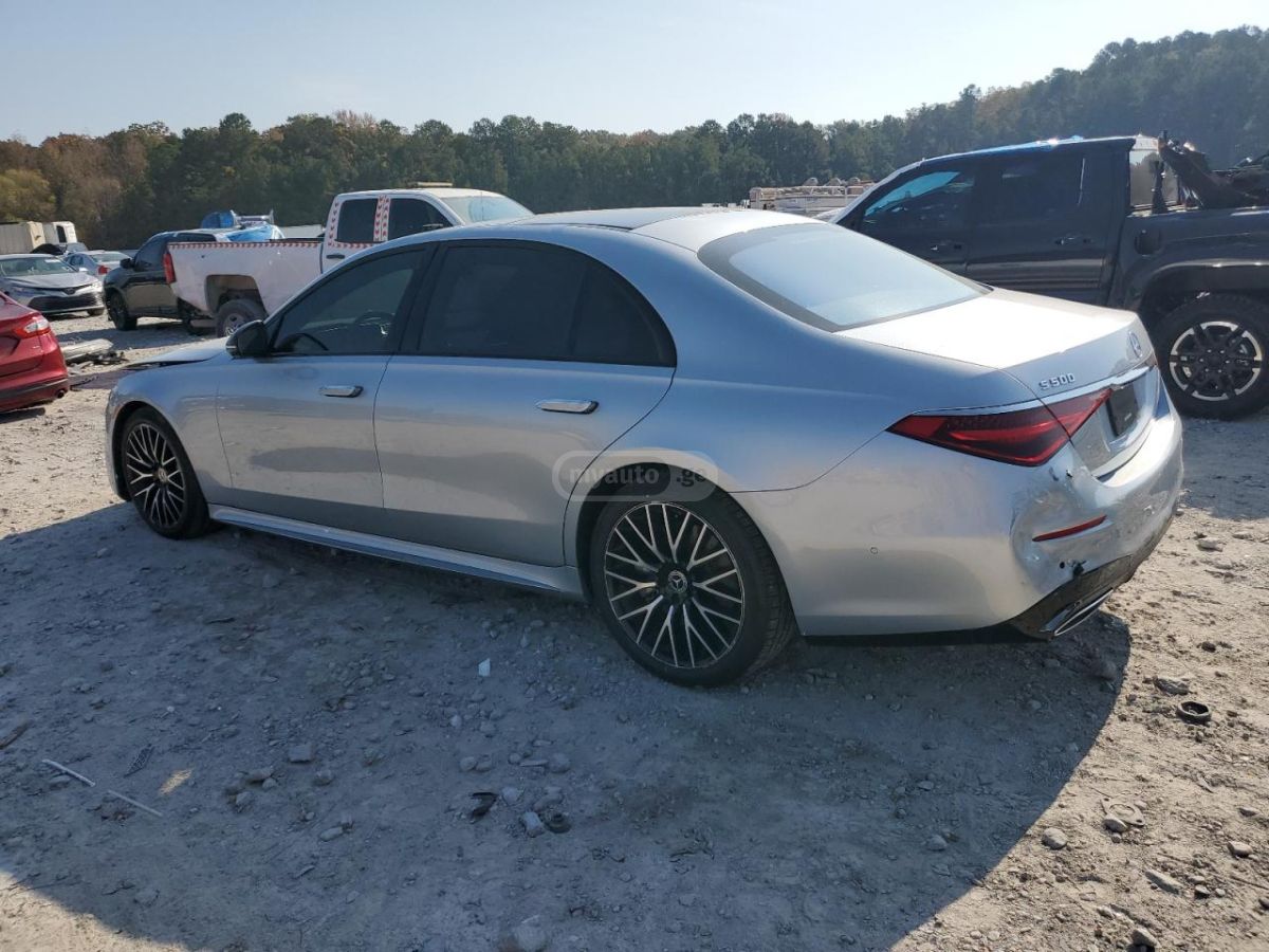 Mercedes-Benz CLS 500 2023 — photo 2