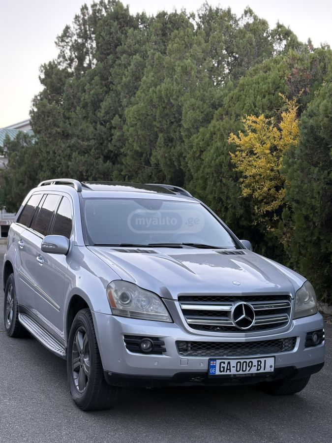 Mercedes-Benz GL 450 2007 — photo 2