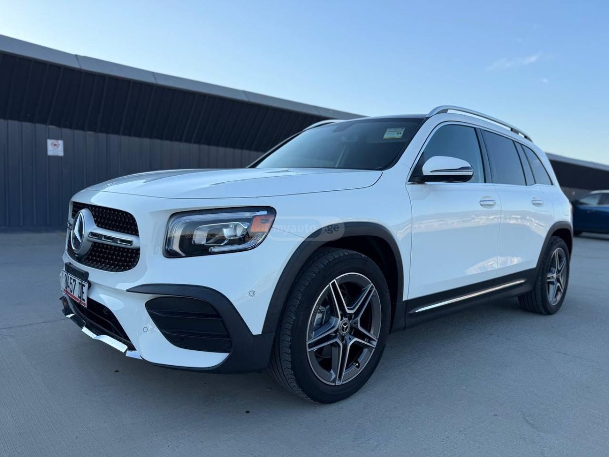 Mercedes-Benz GLB 250