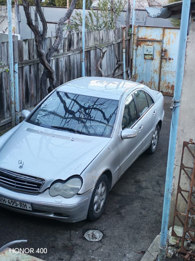 Mercedes-Benz C 200 2000 — photo 2