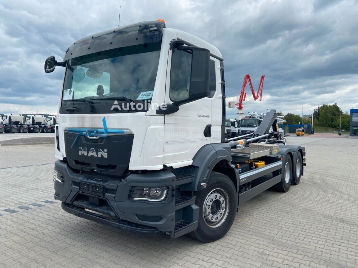 Isuzu TGS 2025 — photo 2