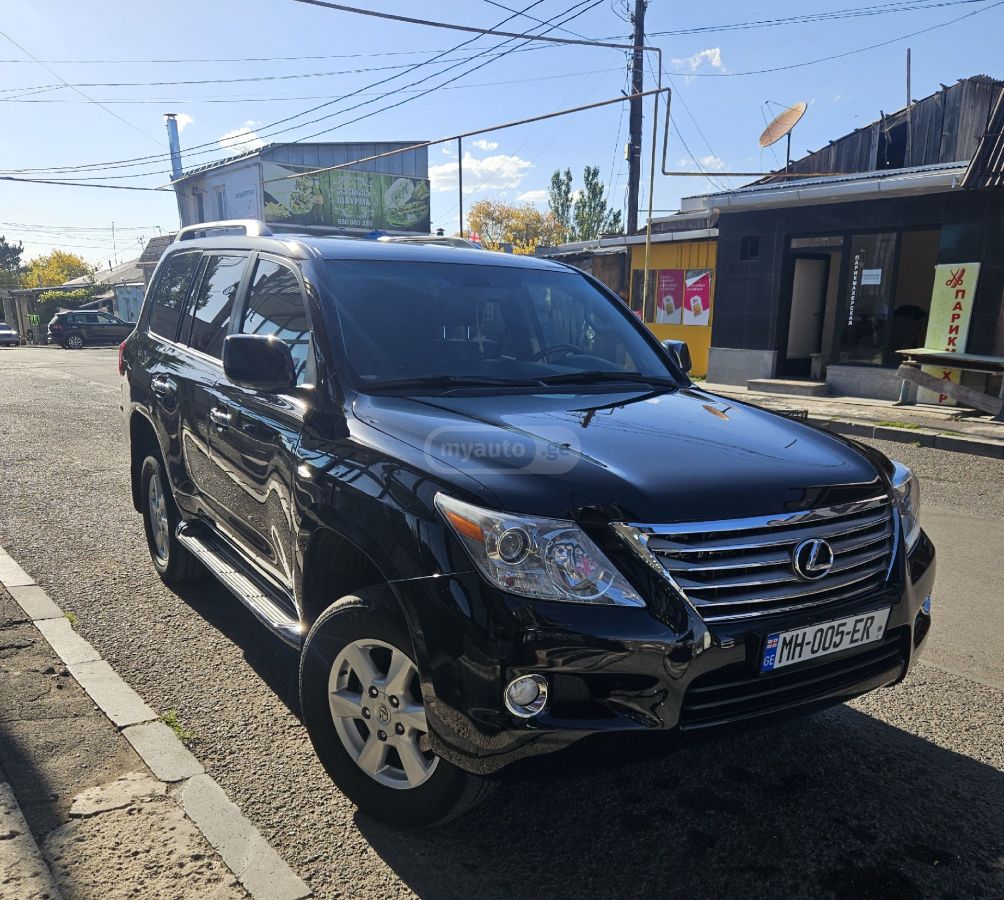 Lexus LX 570
