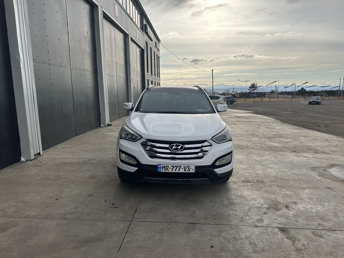 Hyundai Santa FE 2015 — photo 2