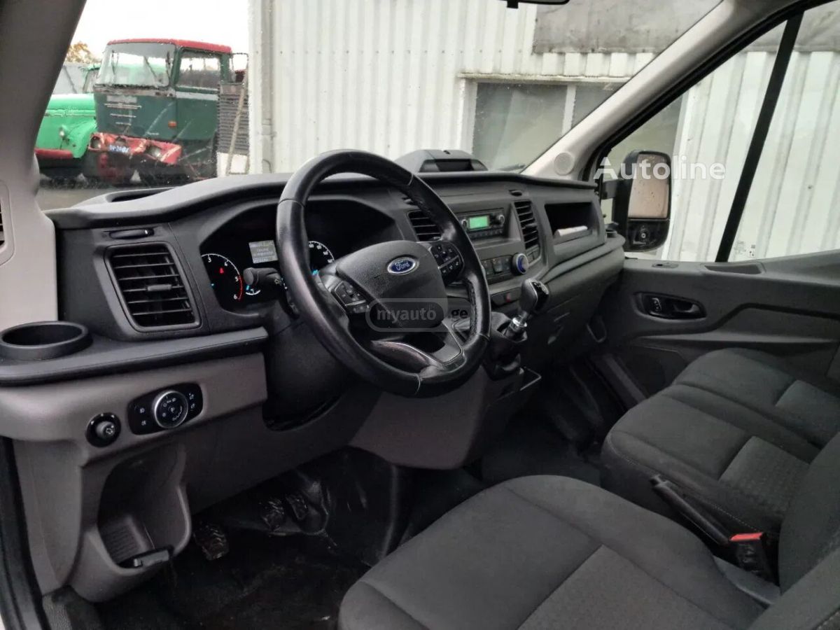 Ford Transit 2021 — photo 2