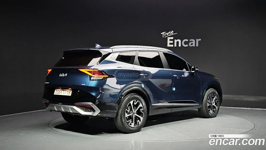 Kia Sportage 2022 — photo 2