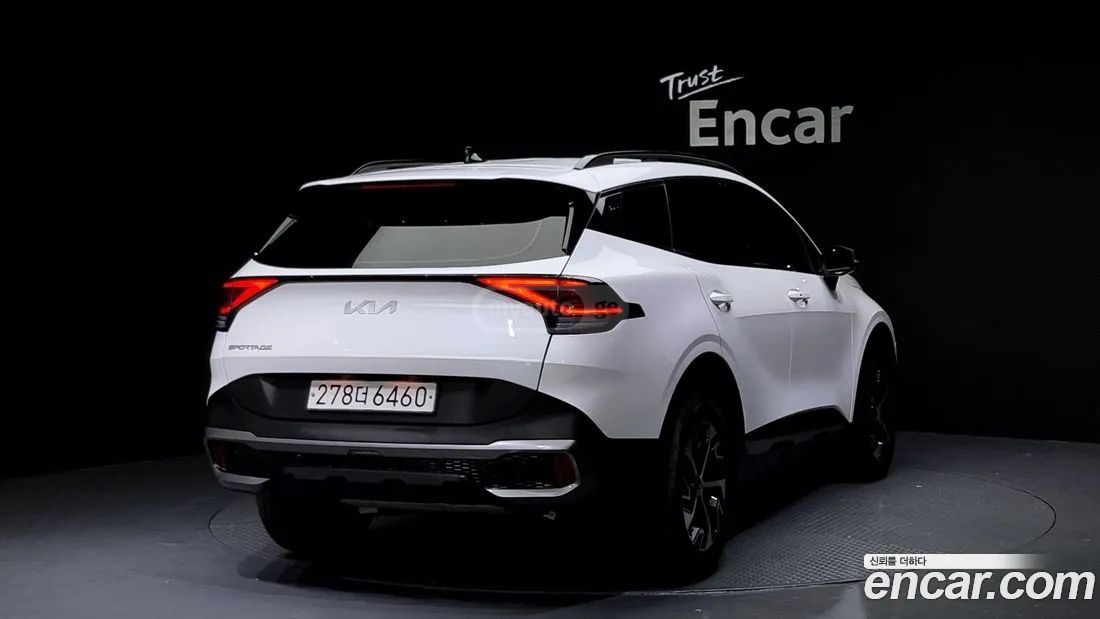 Kia Sportage 2023 — photo 2