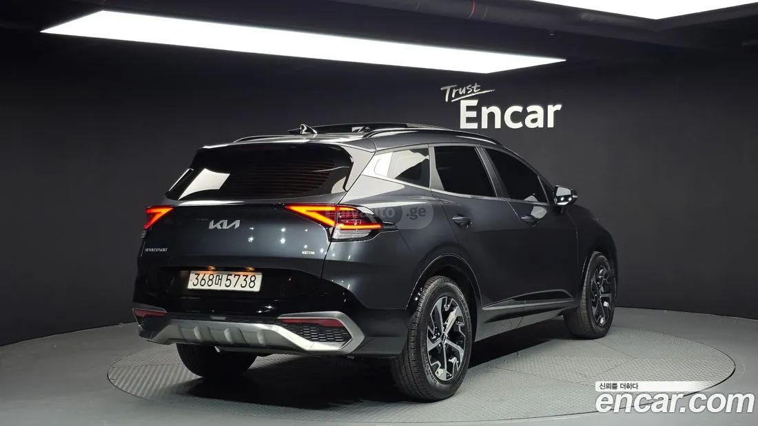 Kia Sportage 2022 — photo 2