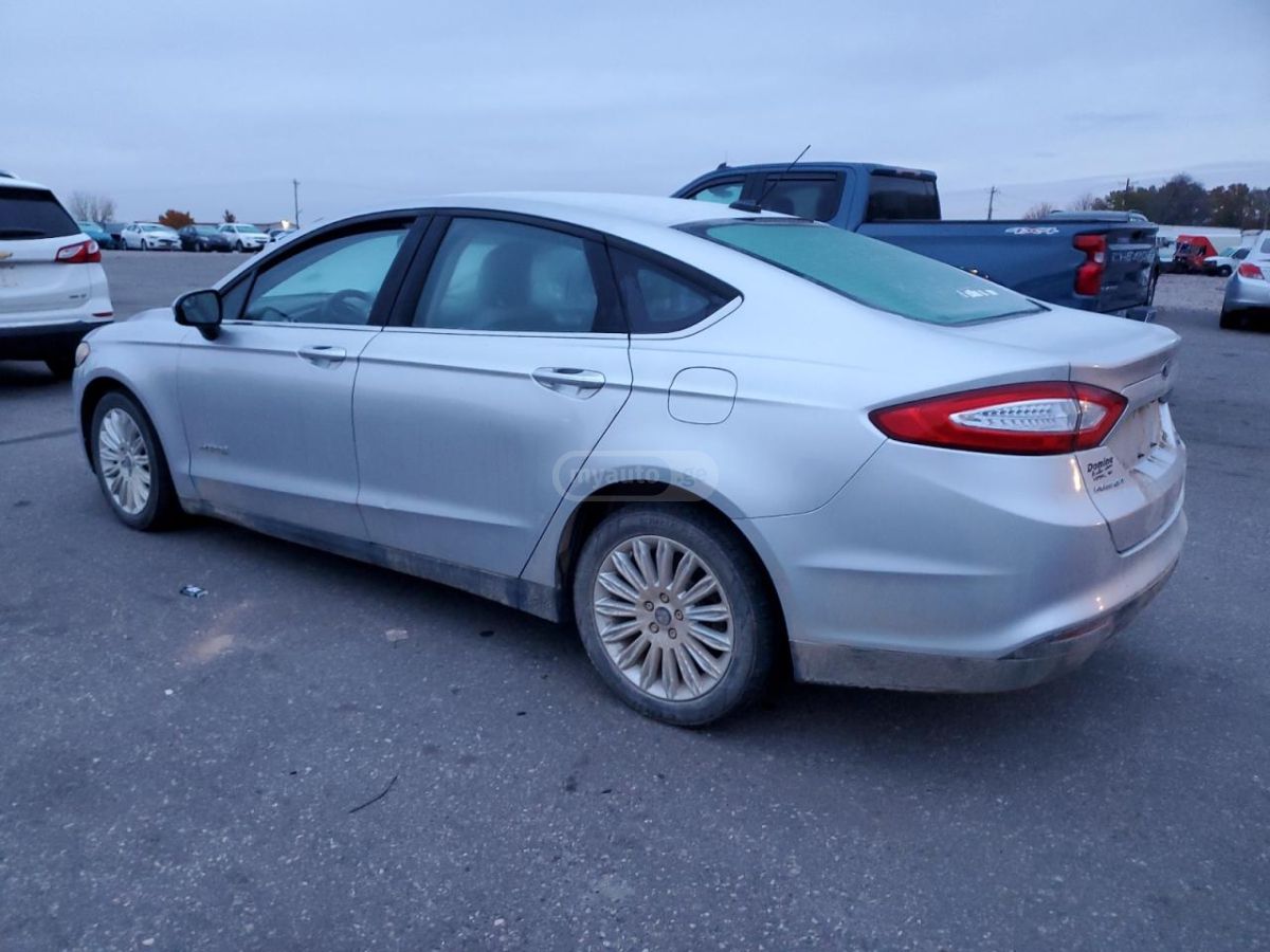 Ford Fusion 2015 — photo 2