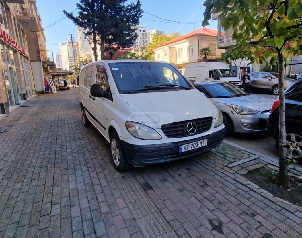 Mercedes-Benz Vito