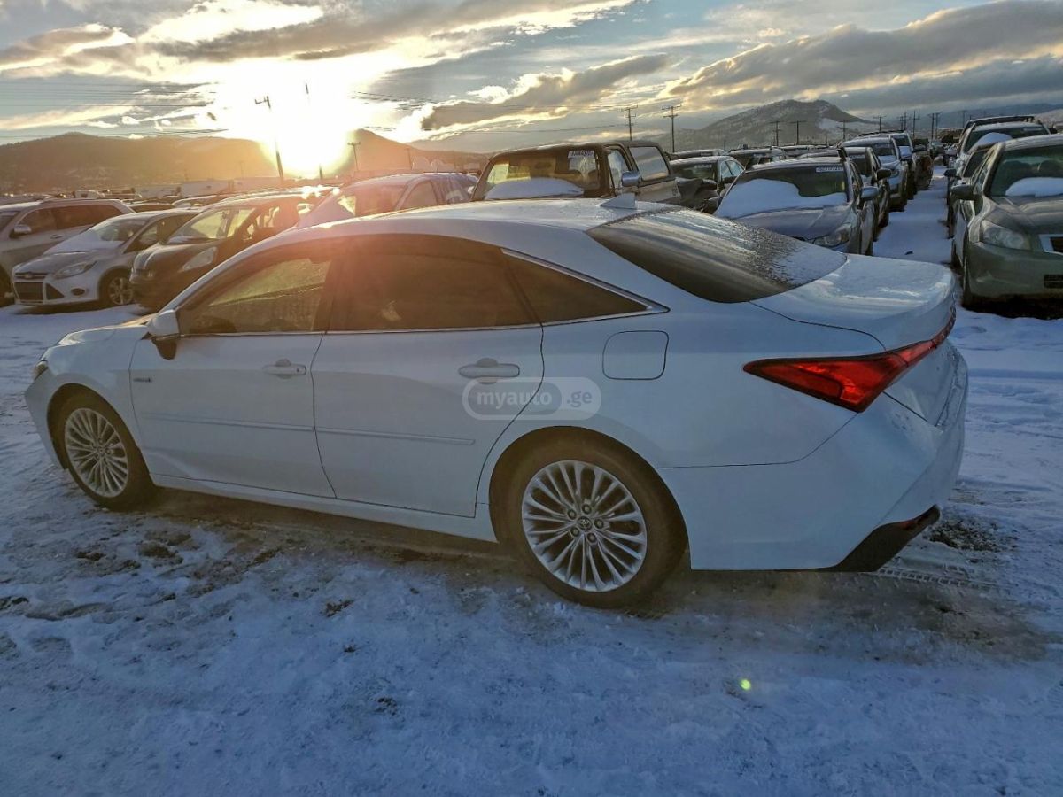 Toyota Avalon 2020 — photo 2