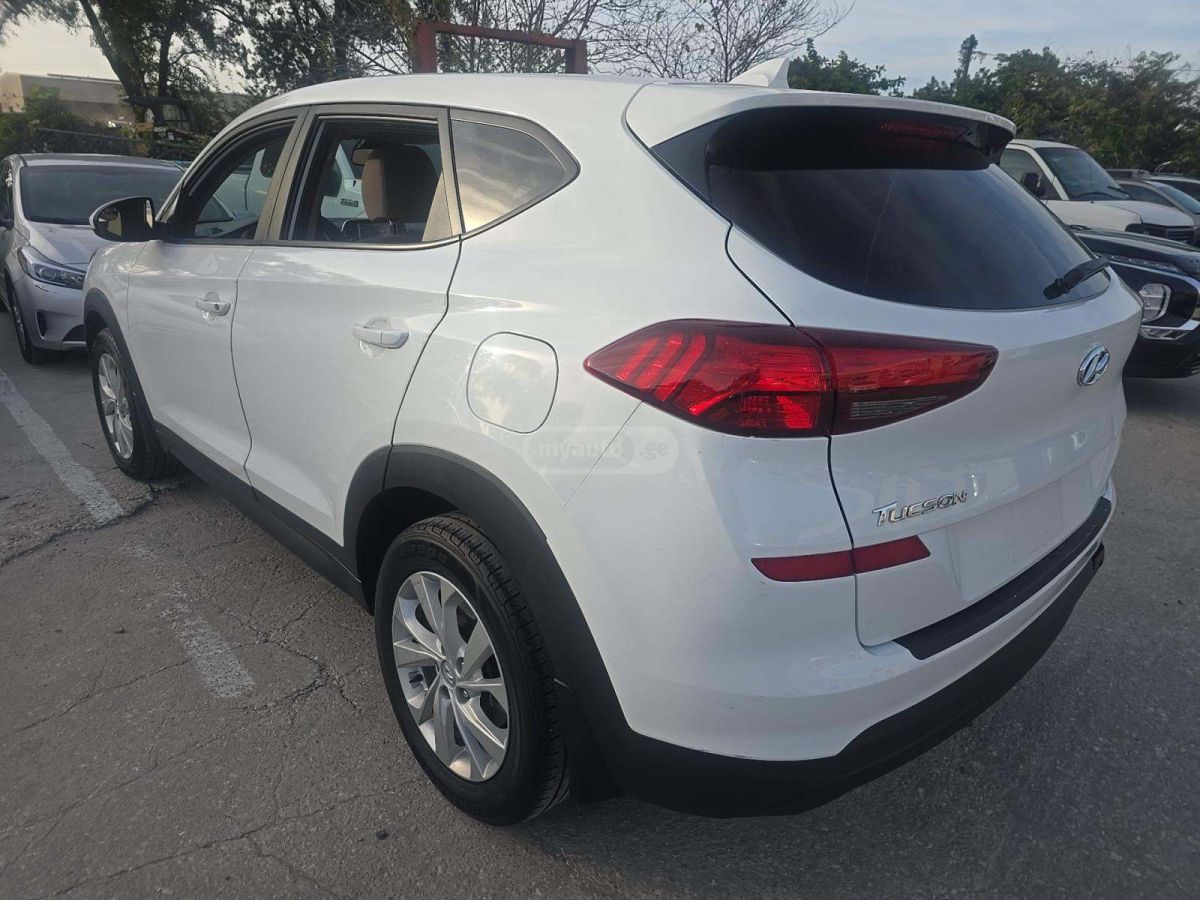 Hyundai Tucson 2019 — photo 2