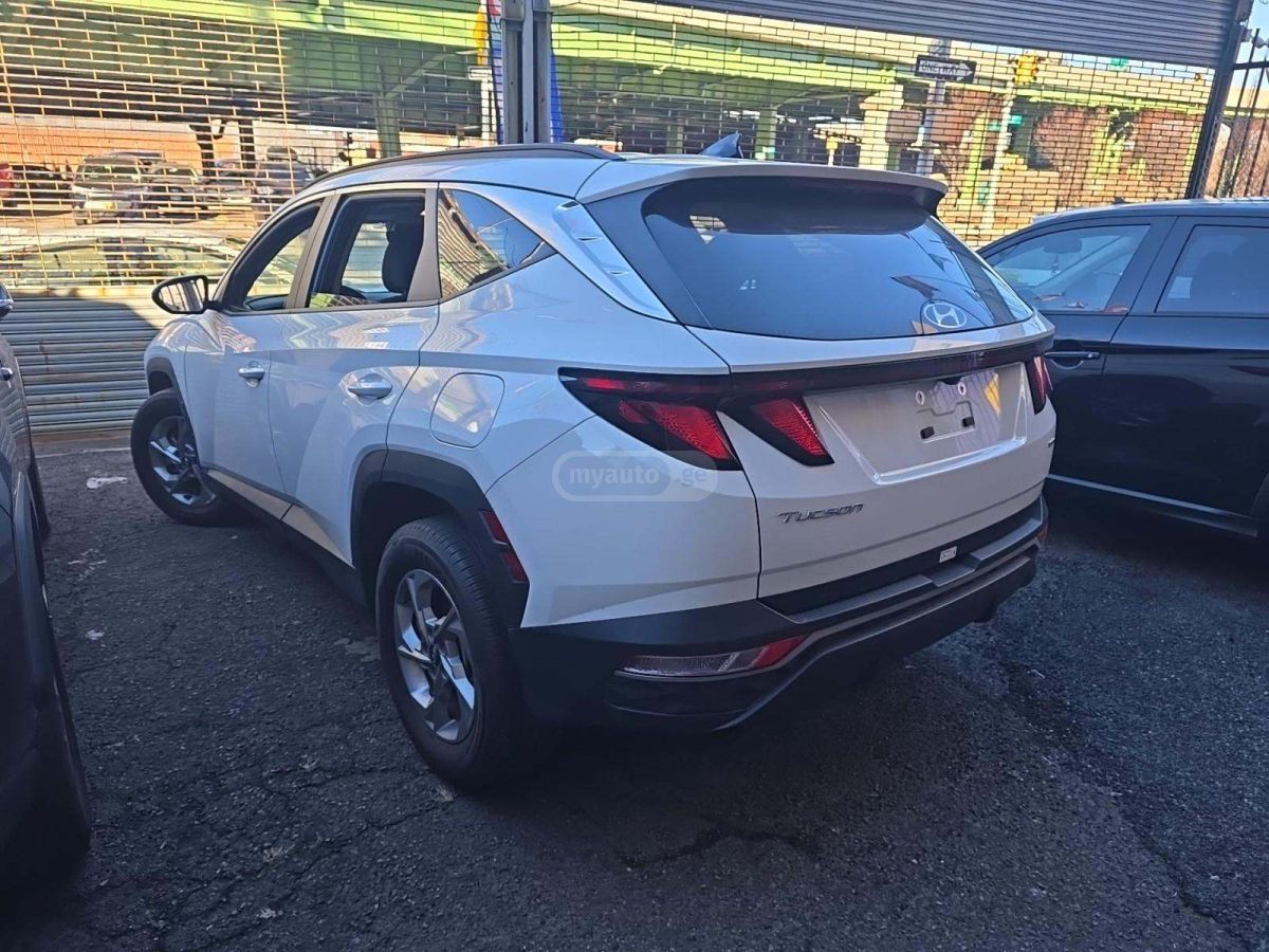 Hyundai Tucson 2023 — photo 2