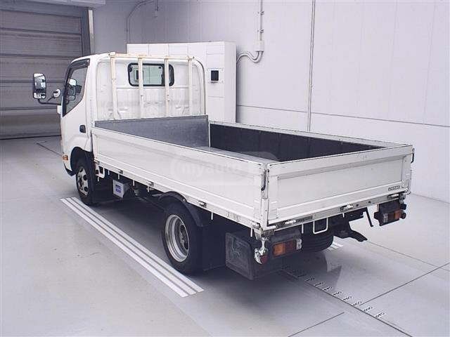 Toyota Dyna Truck 2021 — photo 2