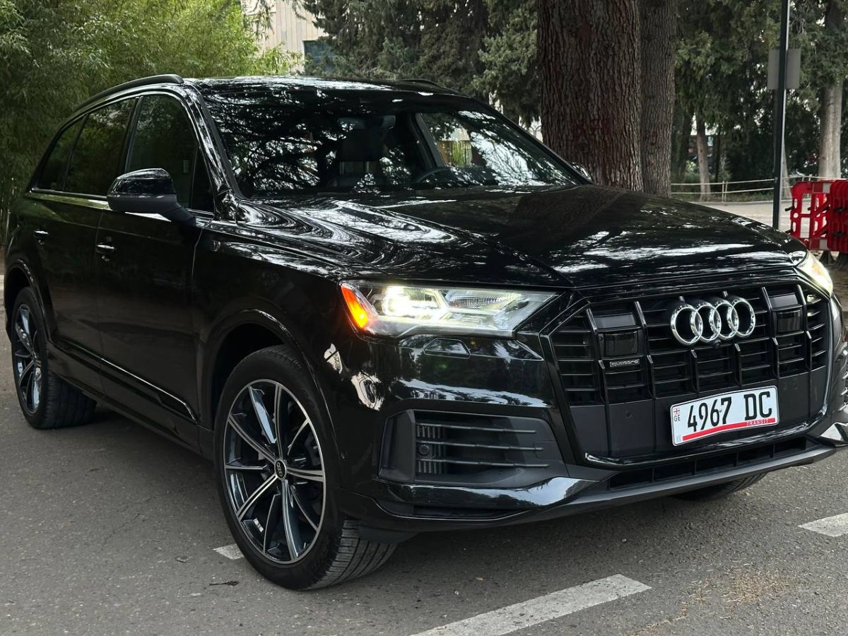 Audi Q7 2022 — photo 2