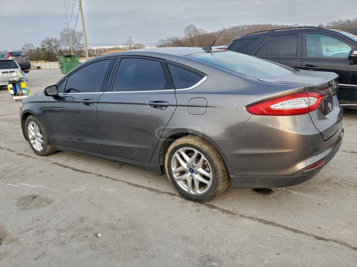 Ford Fusion 2017 — photo 2