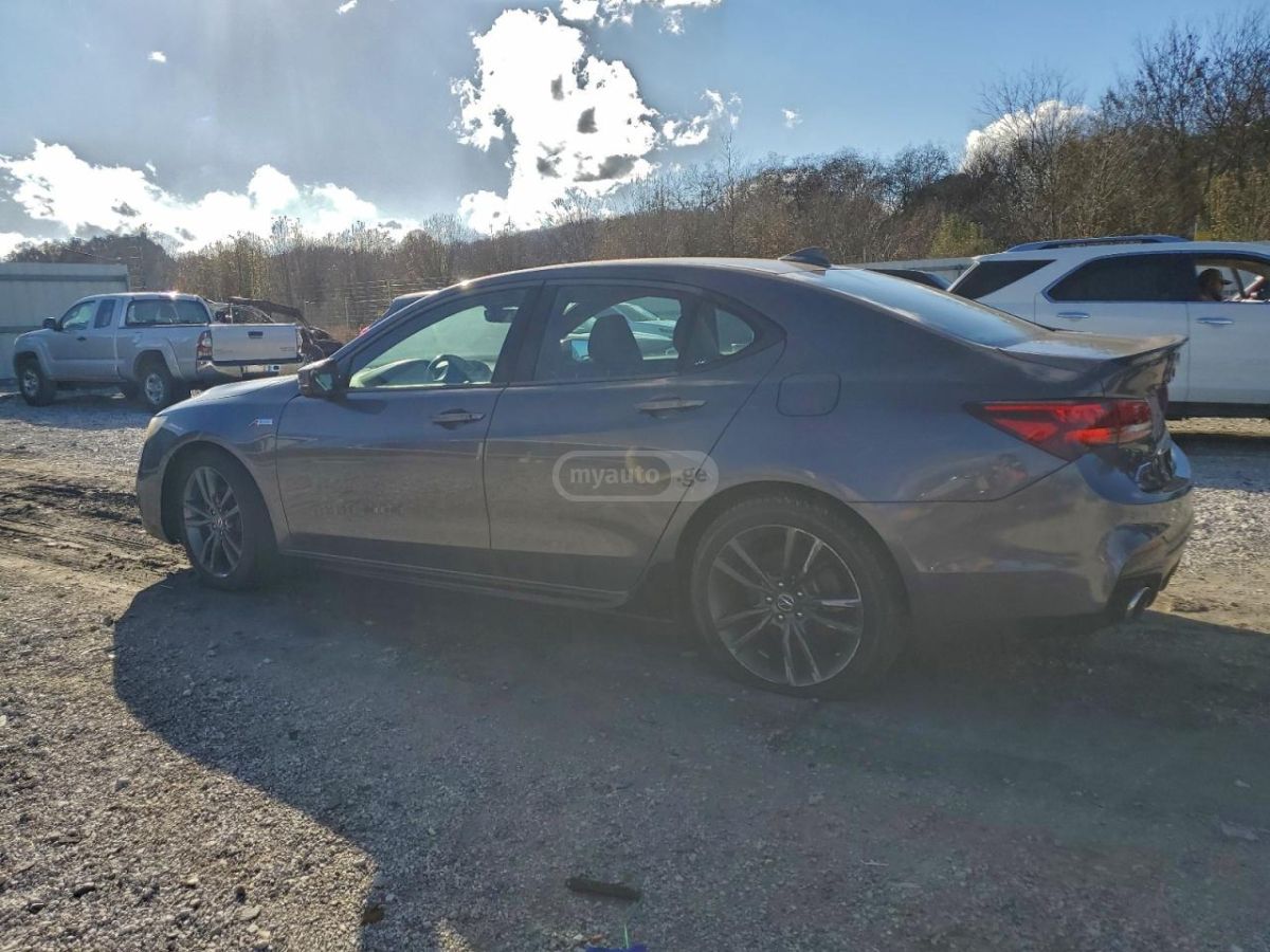 Acura TLX 2018 — photo 2