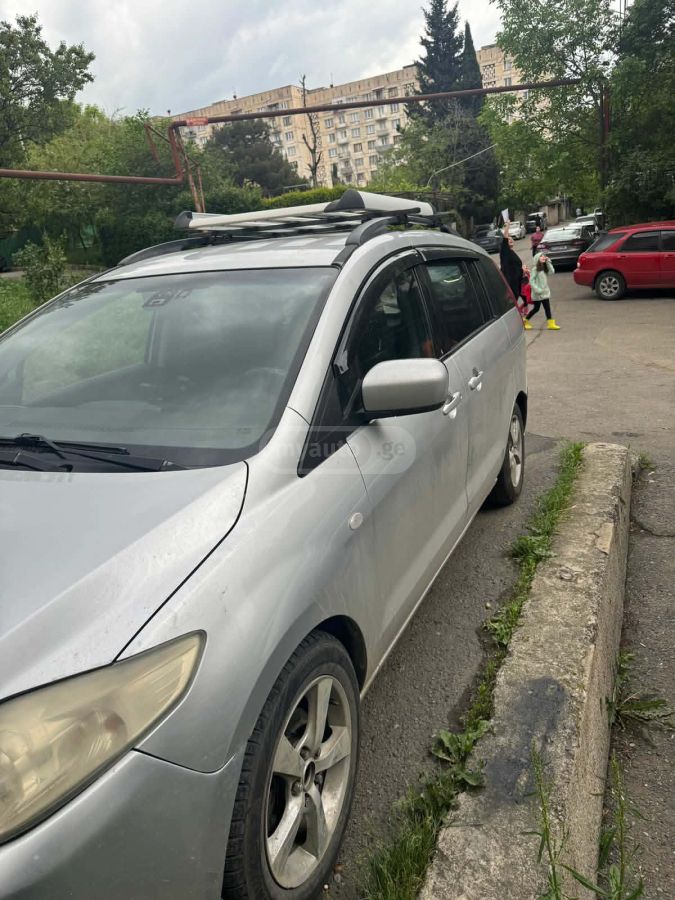 Mazda Mazda5