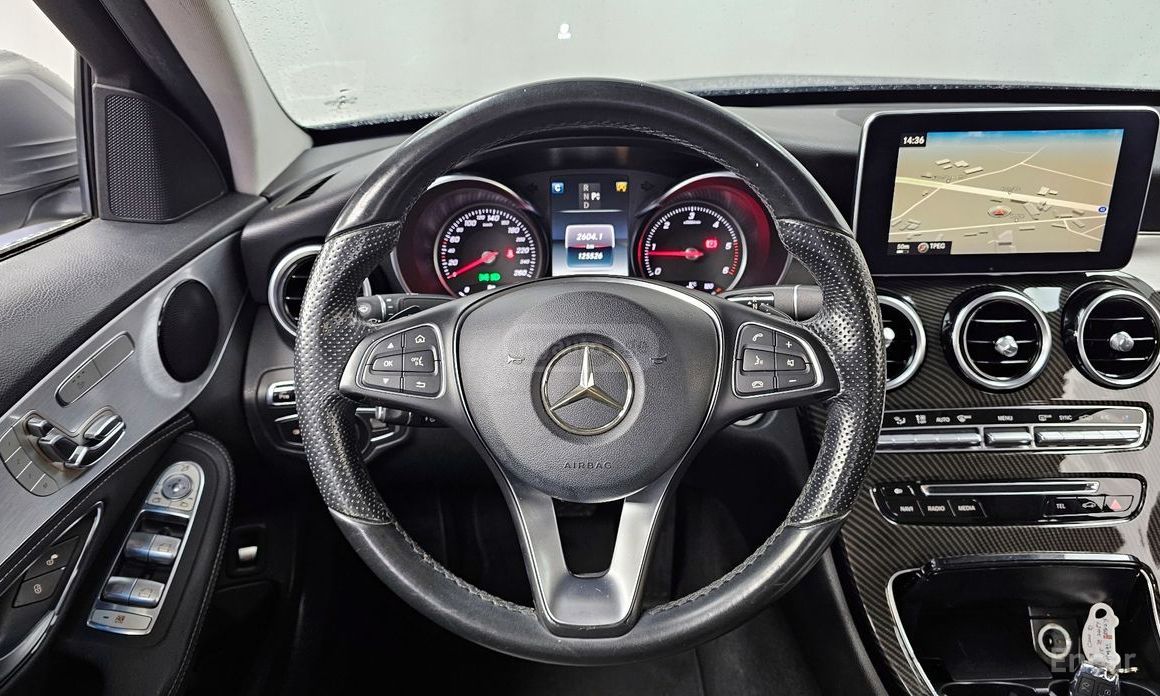 Mercedes-Benz C 220 2016 — photo 2