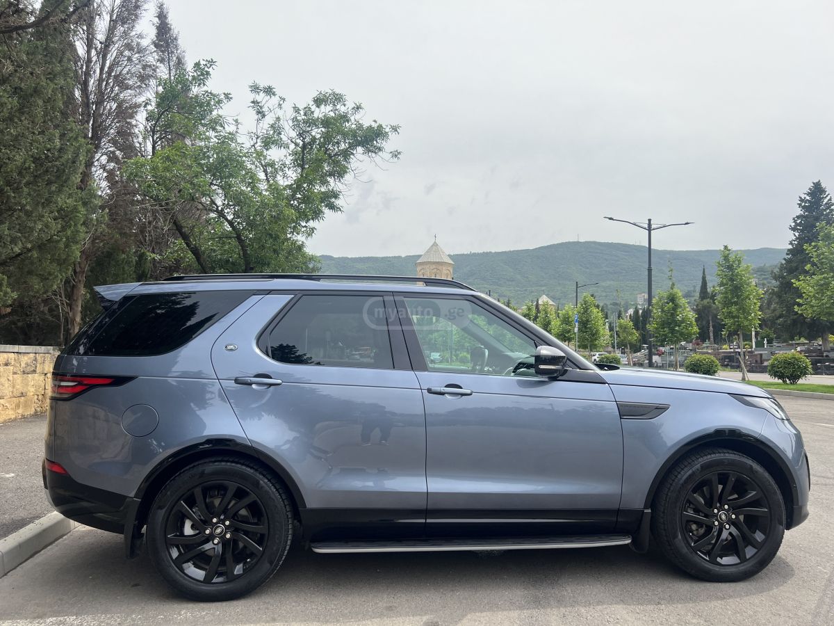 Land Rover Discovery 2019 — photo 2