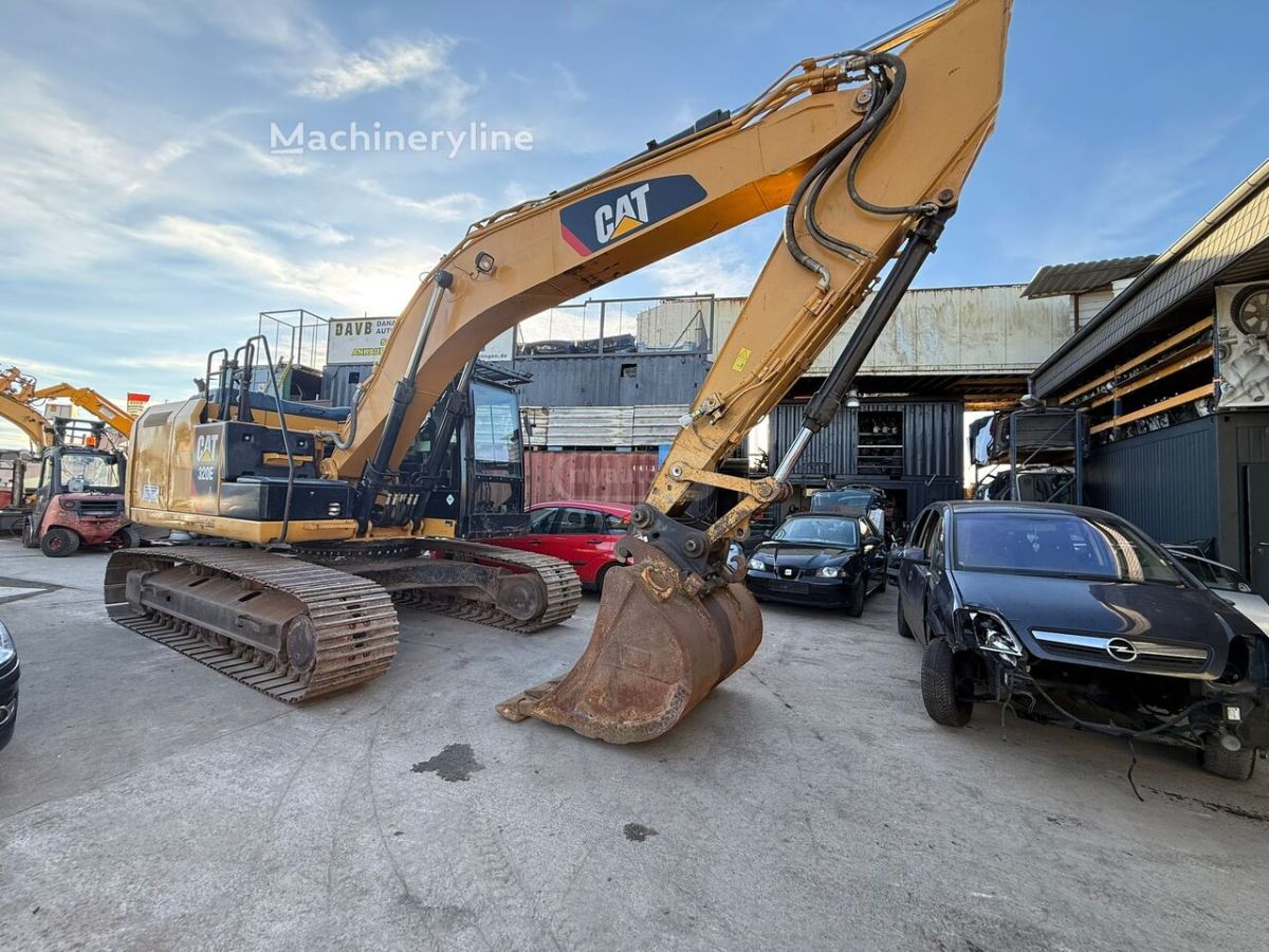 Caterpillar 120 / 120 AWD 2015 — photo 2
