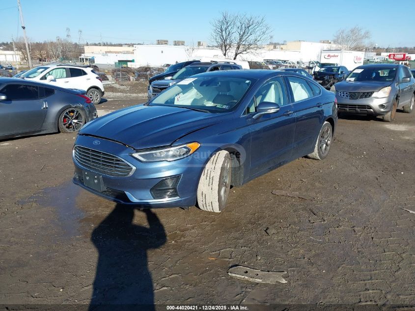 Ford Fusion 2019 — photo 2