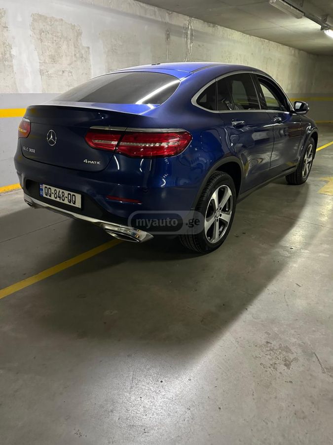 Mercedes-Benz GLC 300 Coupe 2016 — photo 2