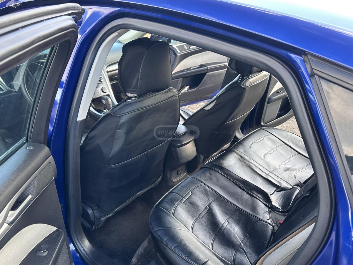 Ford Fusion 2015 — photo 2