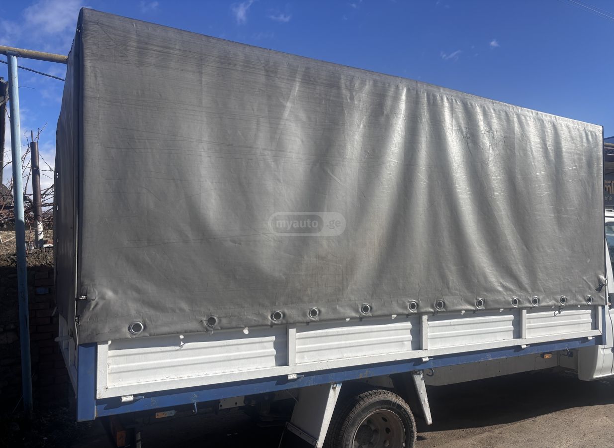 Ford Transit 2008 — photo 2