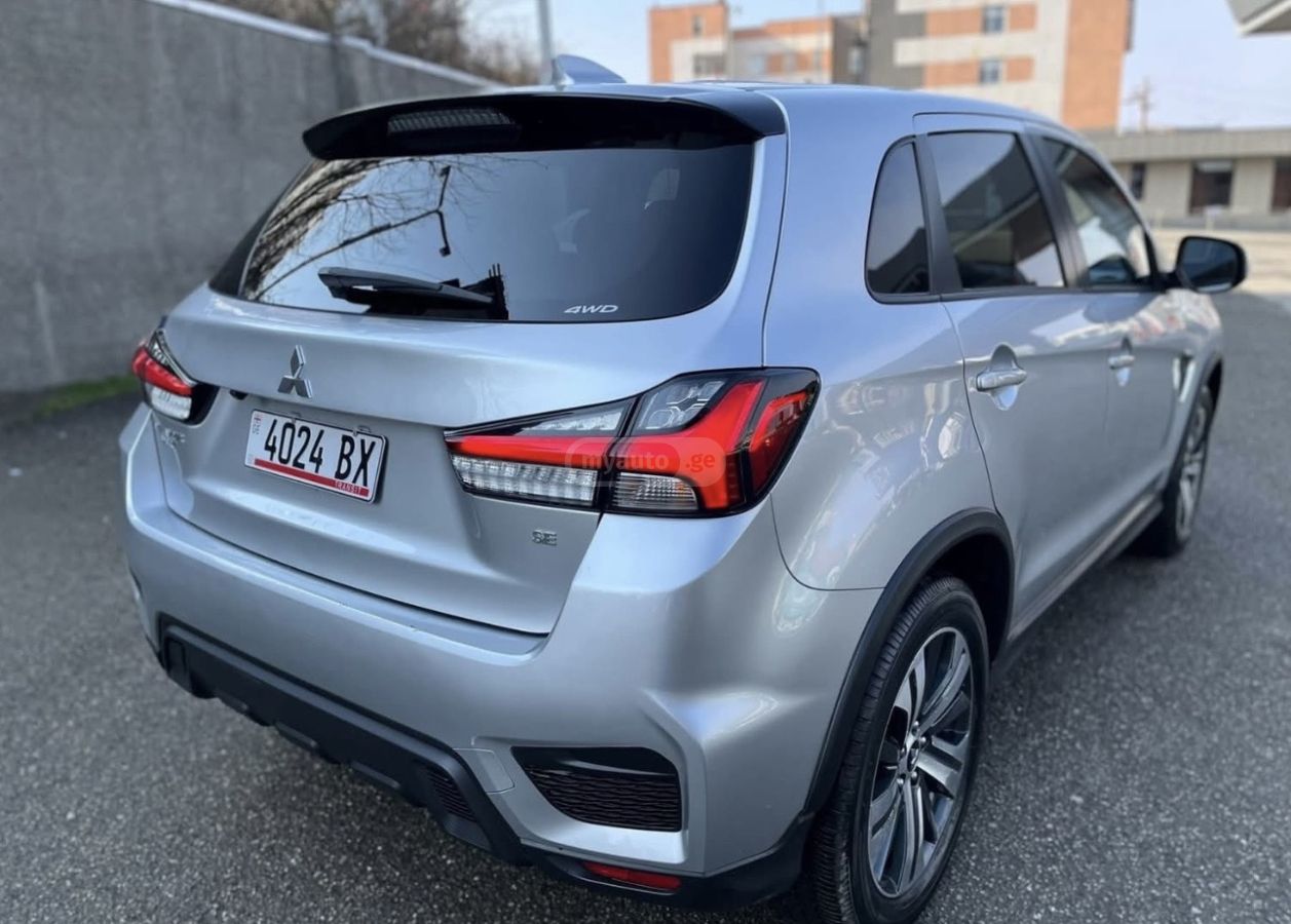 Mitsubishi Outlander Sport