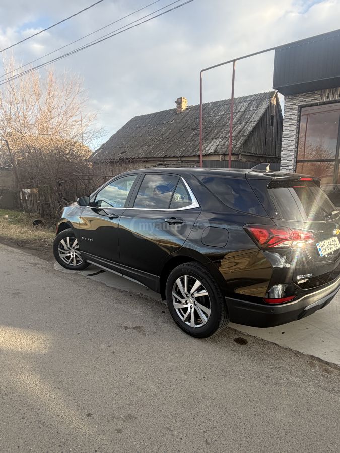 Chevrolet Equinox 2022 — photo 2