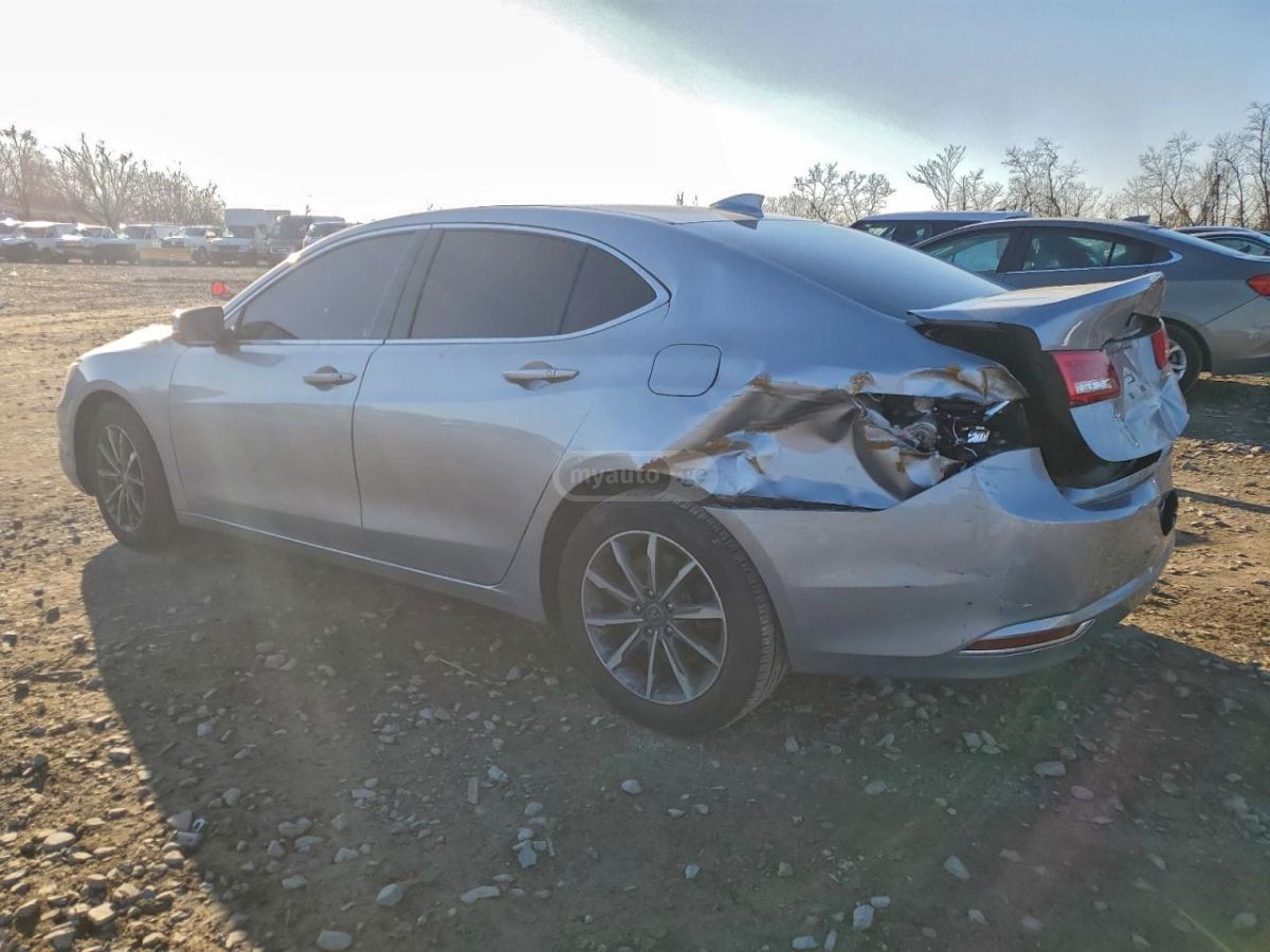 Acura TLX 2018 — photo 2