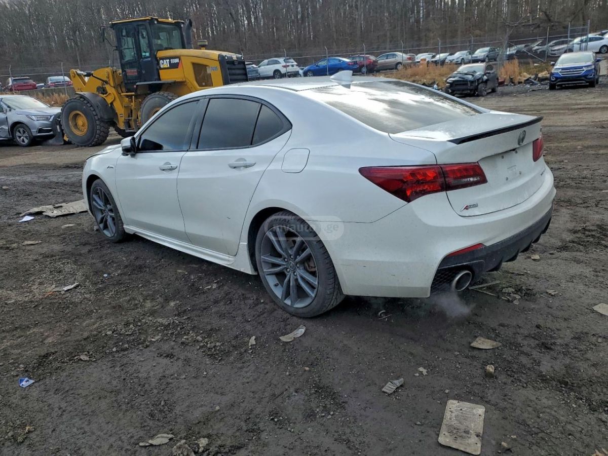 Acura TLX 2019 — photo 2