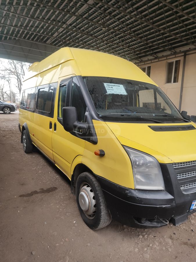 Ford Transit 2012 — photo 2