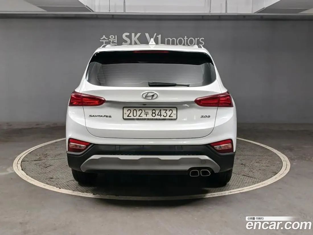 Hyundai Santa FE 2019 — photo 2