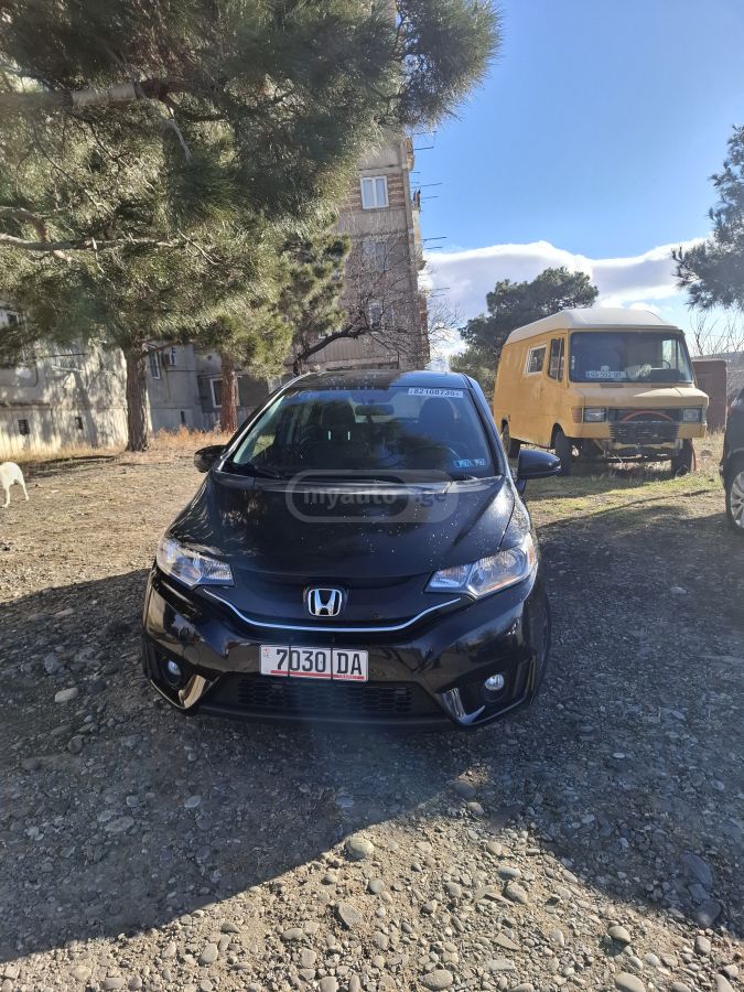 Honda Fit 2016 — photo 2