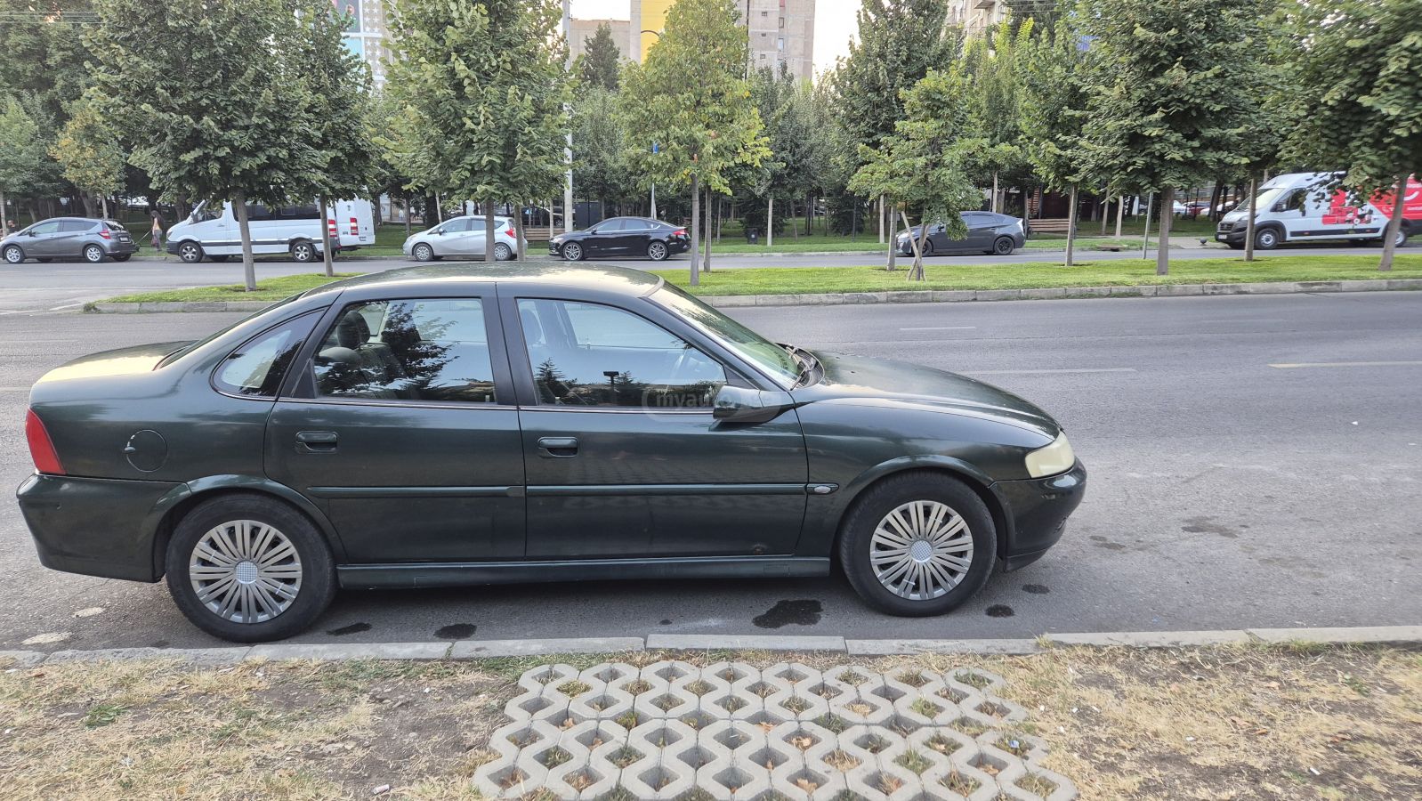 Opel Vectra 1999 — photo 2