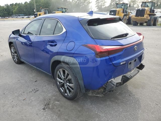 Lexus UX 200 2019 — photo 2