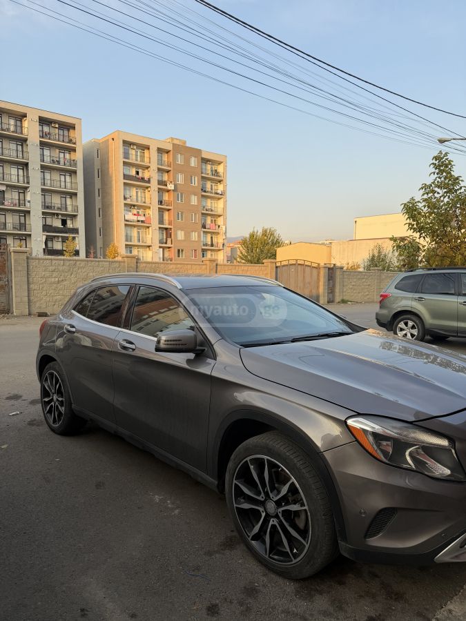Mercedes-Benz GLA 250 2016 — photo 2