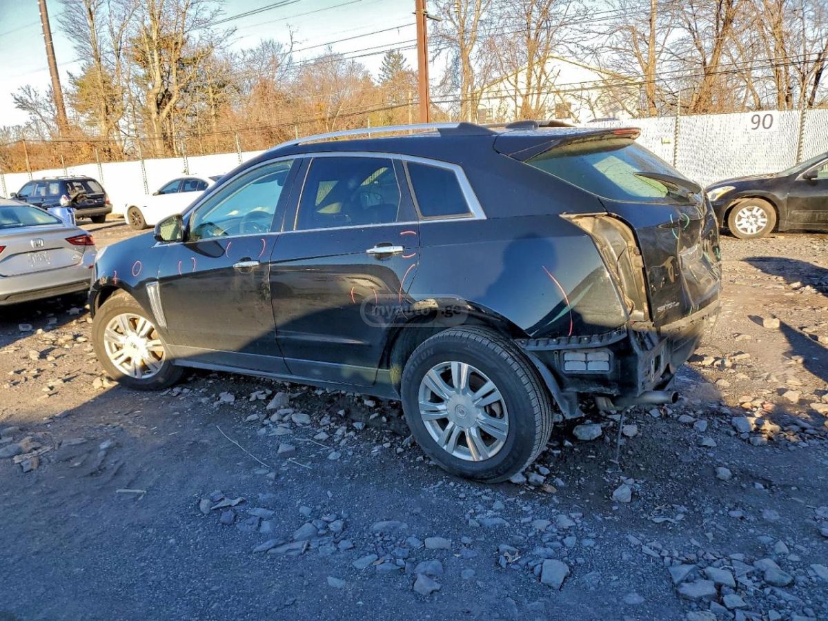 Cadillac SRX 2015 — photo 2