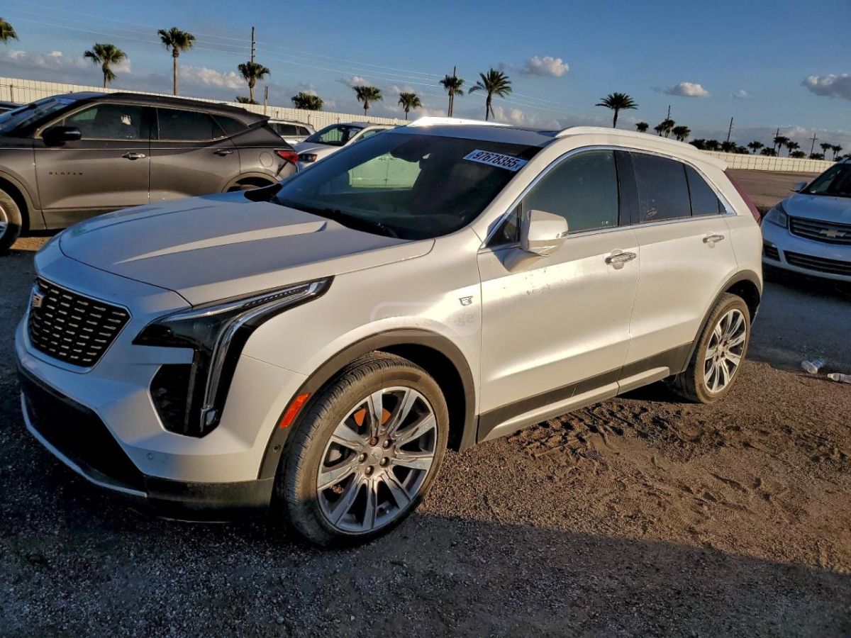 Cadillac XT4