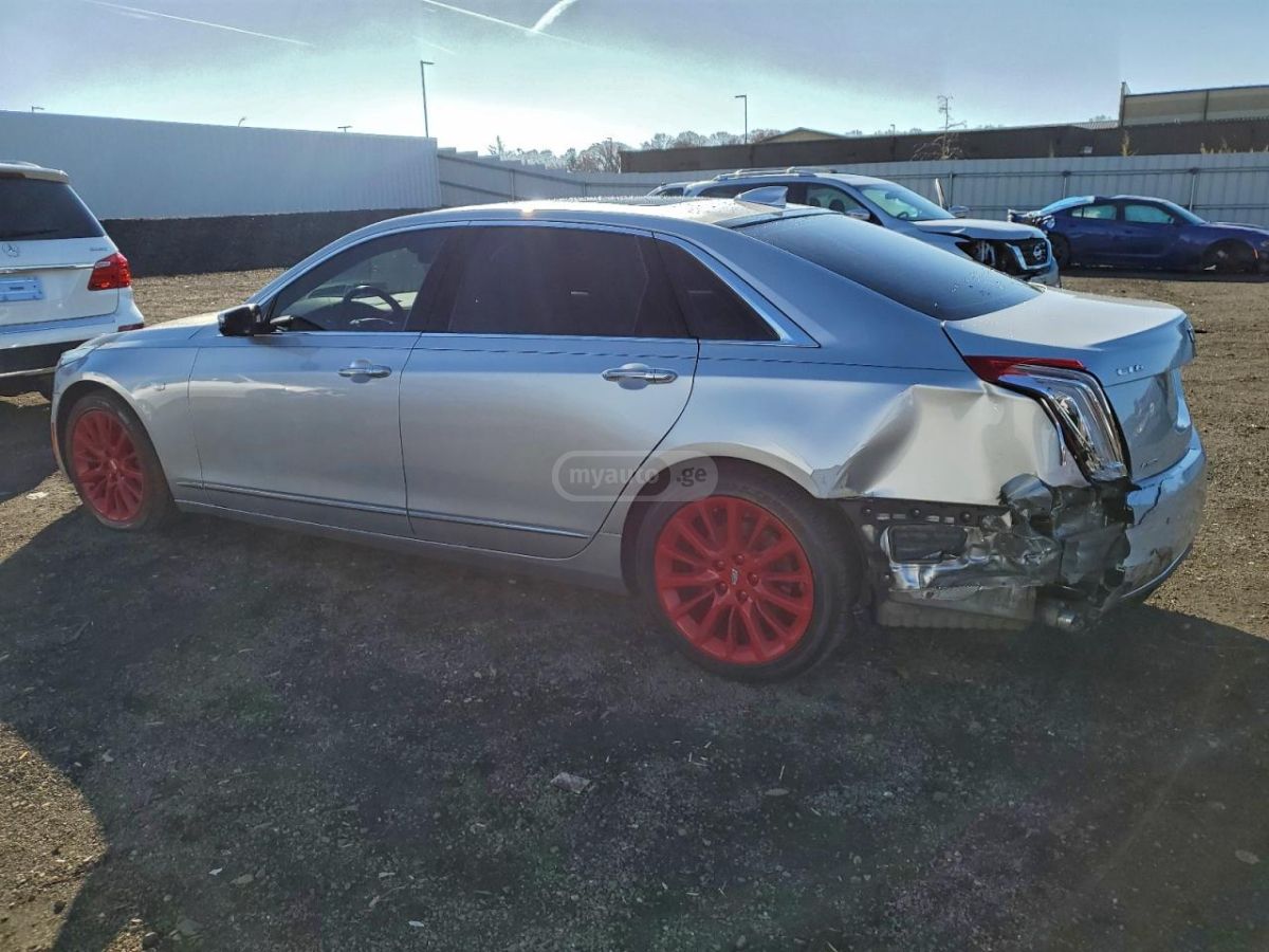 Cadillac CT6 2016 — photo 2